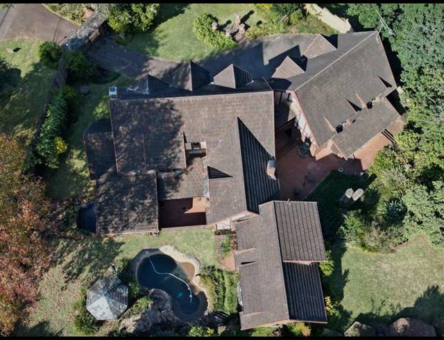 4 BEDROOM HOUSE FOR SALE IN PADFIELD PARK